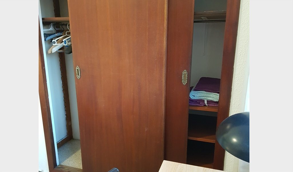 Piso Compartido en Carrer de Roger de Flor, Barcelona - Habitación individual, exterior,  tranquila y luminosa. | Roomgo - Image 3