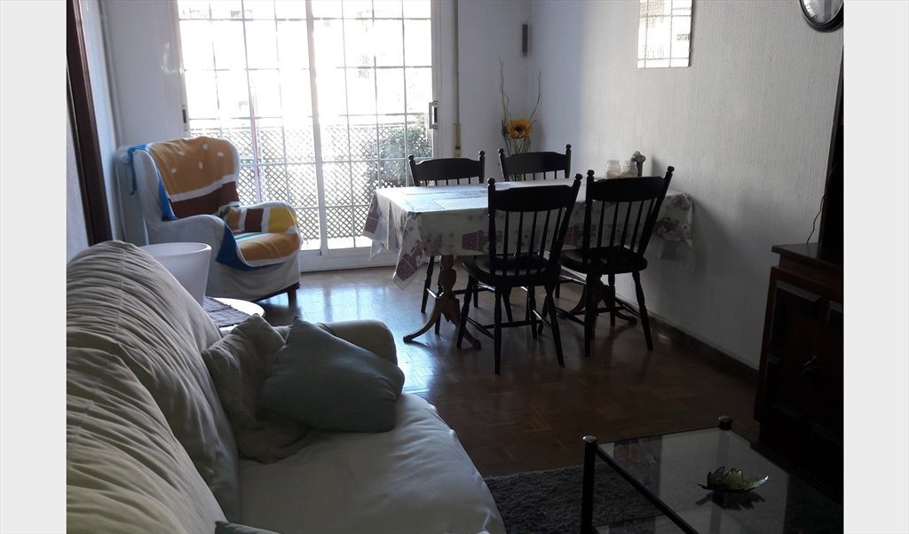 Piso Compartido en Carrer de Roger de Flor, Barcelona - Habitación individual, exterior,  tranquila y luminosa. | Roomgo - Image 4