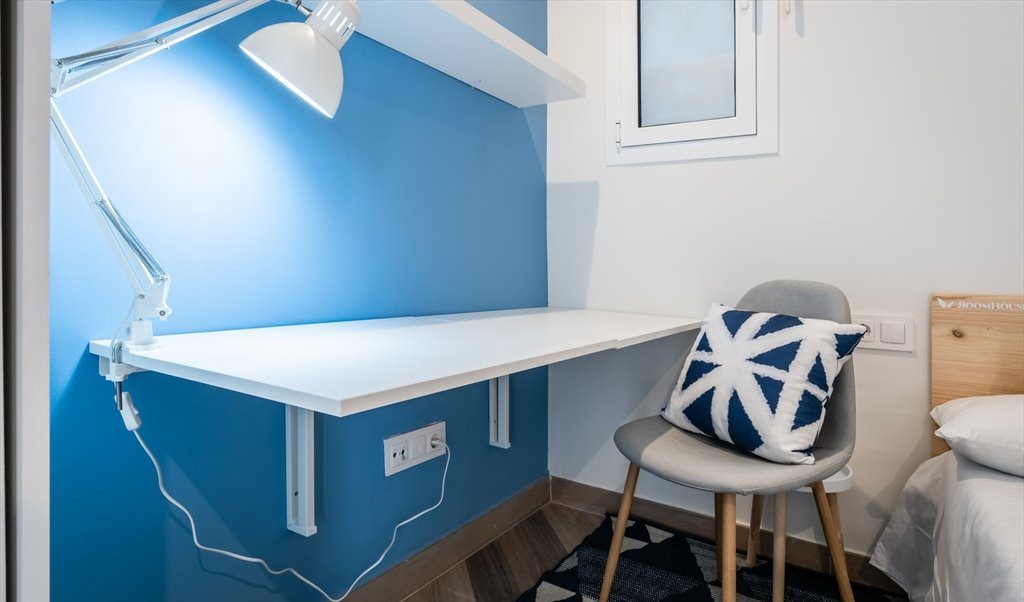 Piso Compartido en Ronda de Sant Pere, Barcelona - RH14A-R4 | Roomgo - Image 3