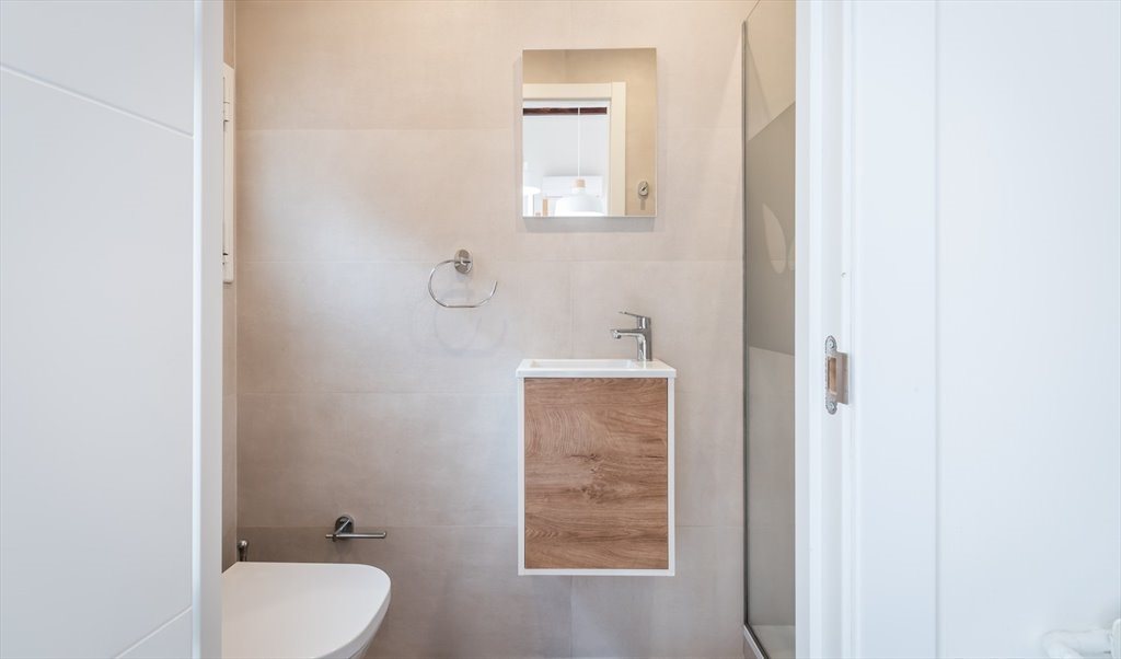 Piso Compartido en Ronda de Sant Pere, Barcelona - RH14A-R4 | Roomgo - Image 7