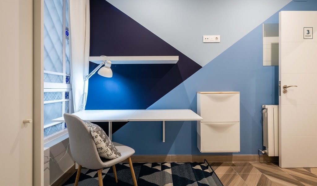 Piso Compartido en Ronda de Sant Pere, Barcelona - RH14A-R3 | Roomgo - Image 2