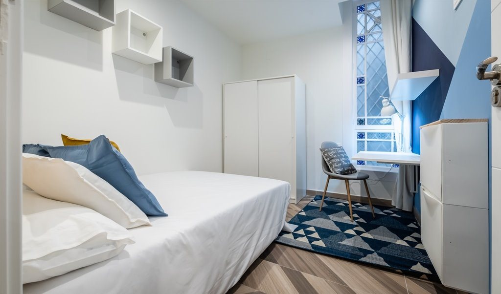 Piso Compartido en Ronda de Sant Pere, Barcelona - RH14A-R3 | Roomgo - Image 3