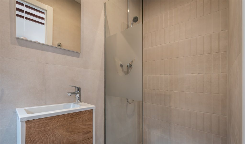 Piso Compartido en Ronda de Sant Pere, Barcelona - RH14A-R3 | Roomgo - Image 7