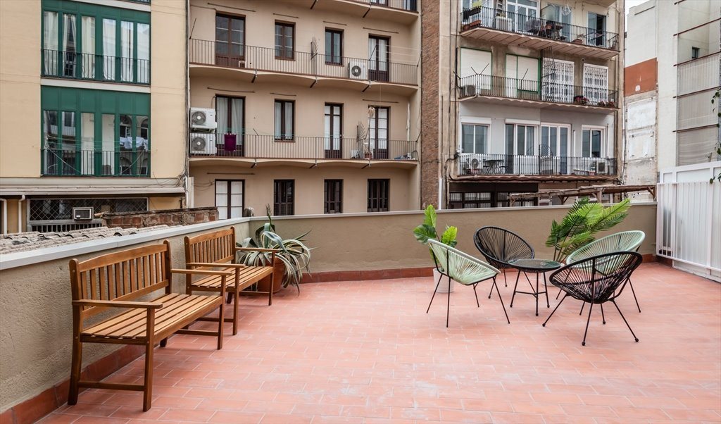 Piso Compartido en Ronda de Sant Pere, Barcelona - RH14A-R3 | Roomgo - Image 8