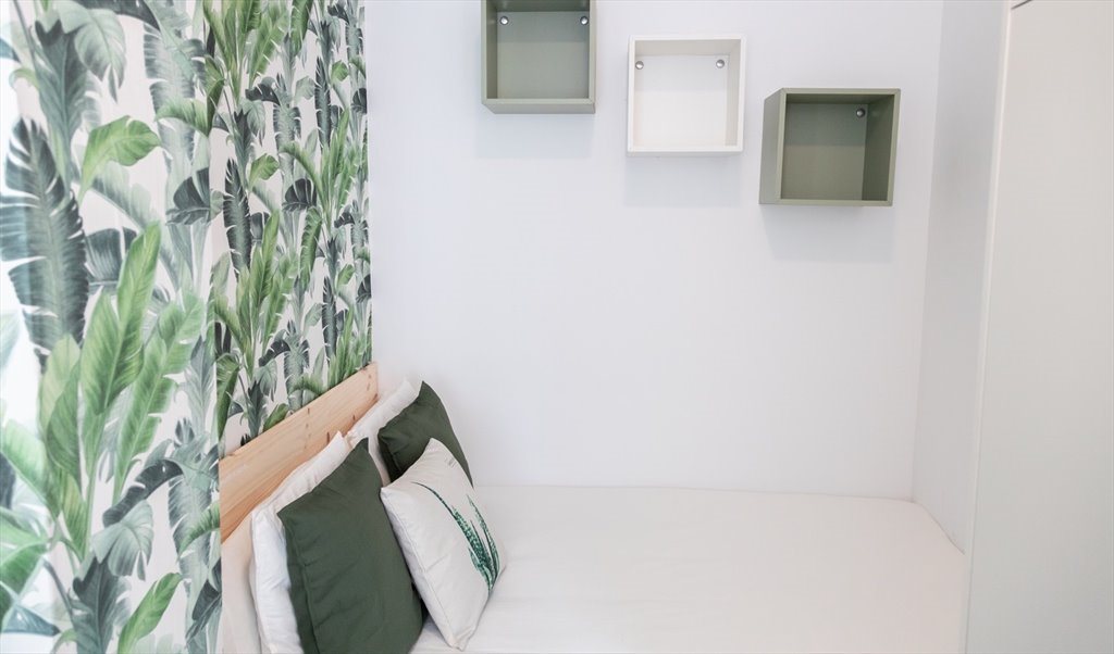 Piso Compartido en Carrer del Rosselló, Barcelona - (RH11A-R5) Gran habitacion en piso en Eixample! | Roomgo - Image 2