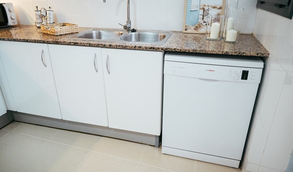 Piso Compartido en Carrer del Perelló, Sant Martí - PALAWAN ROOM: PERFECT | Roomgo - Image 6