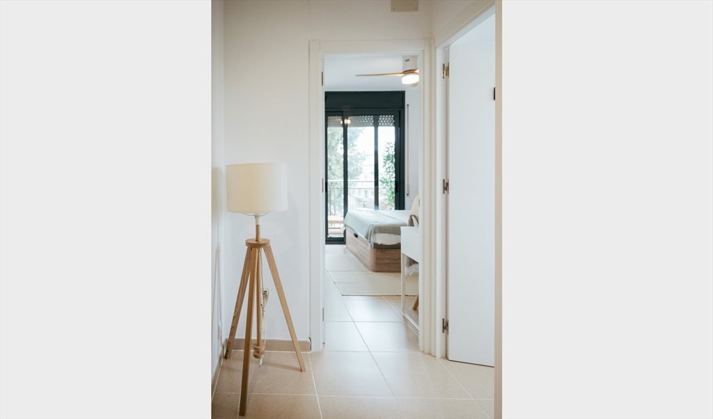 Piso Compartido en Carrer del Perelló, Sant Martí - PALAWAN ROOM: PERFECT | Roomgo - Image 7