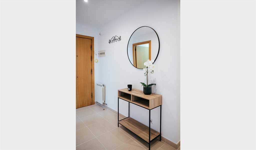 Piso Compartido en Carrer del Perelló, Sant Martí - PALAWAN ROOM: PERFECT | Roomgo - Image 8