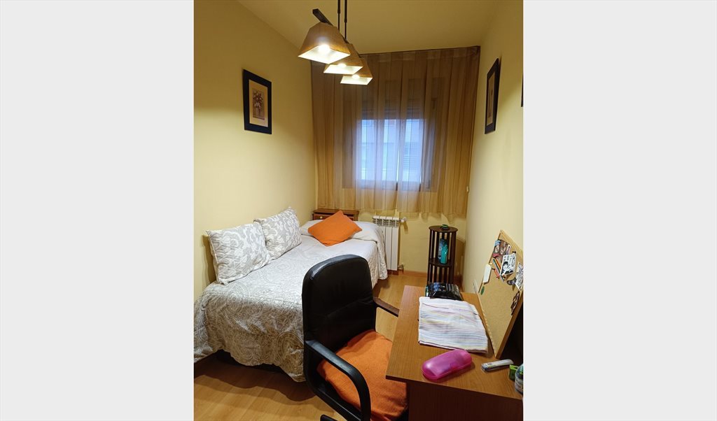 Piso Compartido en Avenida de Mariano Moreno el Músico, Getafe - Tranquilidad, educación y Buenos compañeros. | Roomgo - Image 2