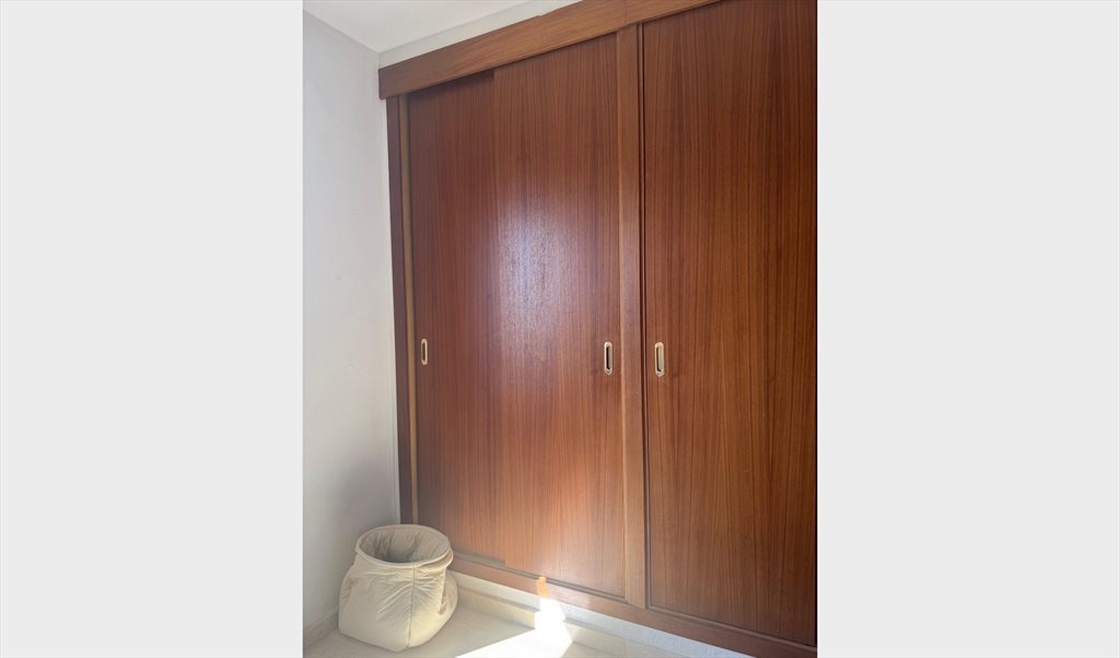 Piso Compartido en Carrer de Robert Graves, Palma - Habitación en amplio apartamento con vistas al mar. | Roomgo - Image 6