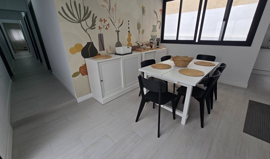 Piso Compartido en Calle de Matilde Martín, Santa Cruz de Tenerife - Mapache Studio Coliving para el Desarrollo Digital | Roomgo - Image 2