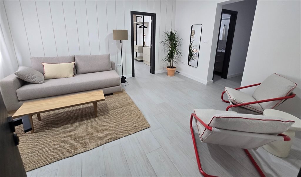 Piso Compartido en Calle de Matilde Martín, Santa Cruz de Tenerife - Mapache Studio Coliving para el Desarrollo Digital | Roomgo - Image 4