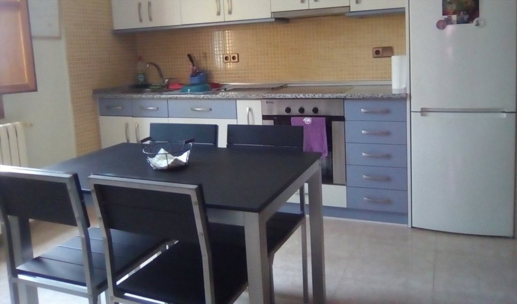 Piso Compartido en Calle de Monzón, Torrero-La Paz - Gastos incluidos | Roomgo - Image 6