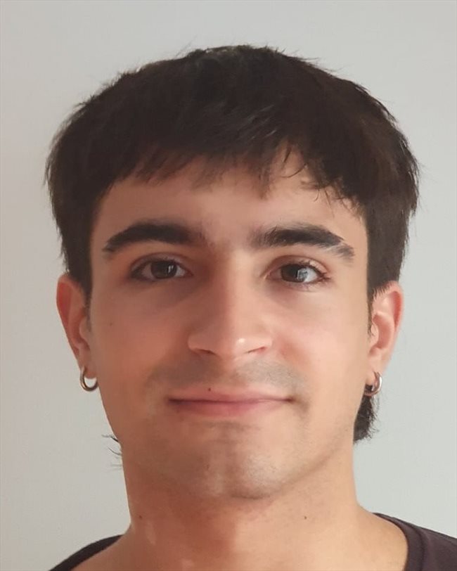 Pablo - Estudiante - Hombre - Madrid - Image 1
