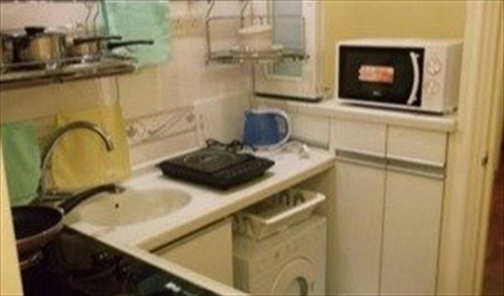 Room for rent in Wan Chai Road, Wan Chai - Special Offer Room Causeway Bay - Image 2