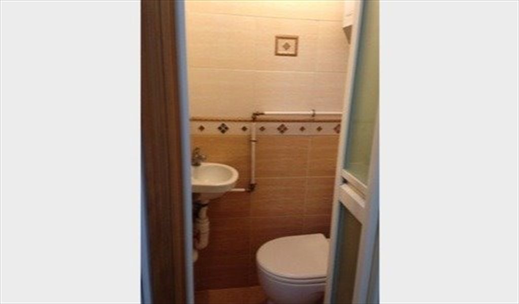 Room for rent in Argyle Street, Mong Kok - Studio Room for Sale in Mong Kok !! - Image 3