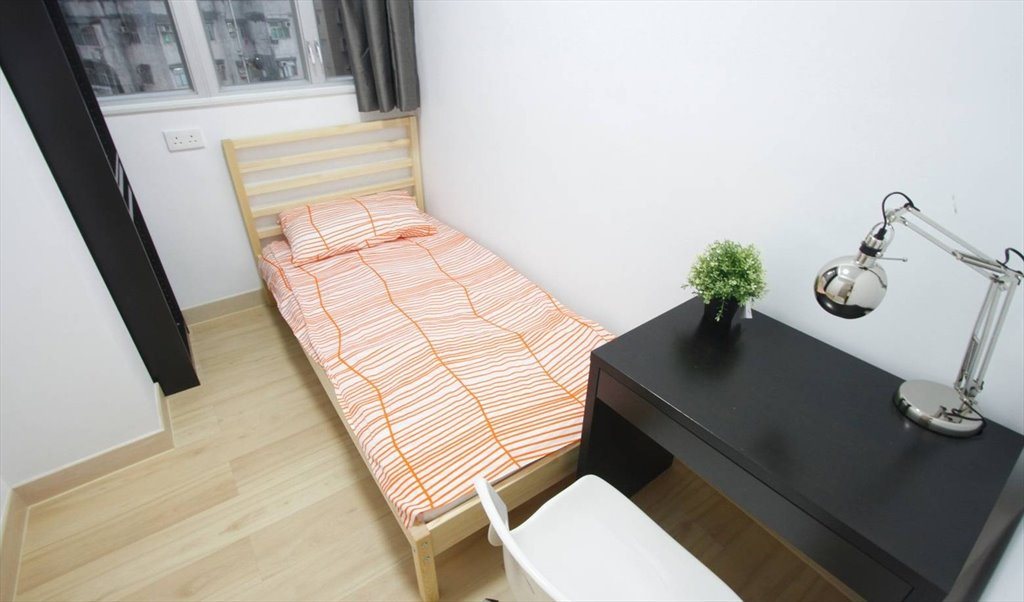 Room for rent in Canal Road West, Wan Chai - $6000/ month Wan Chai Shared Flat (5 mins walk from MTR station) - Image 6