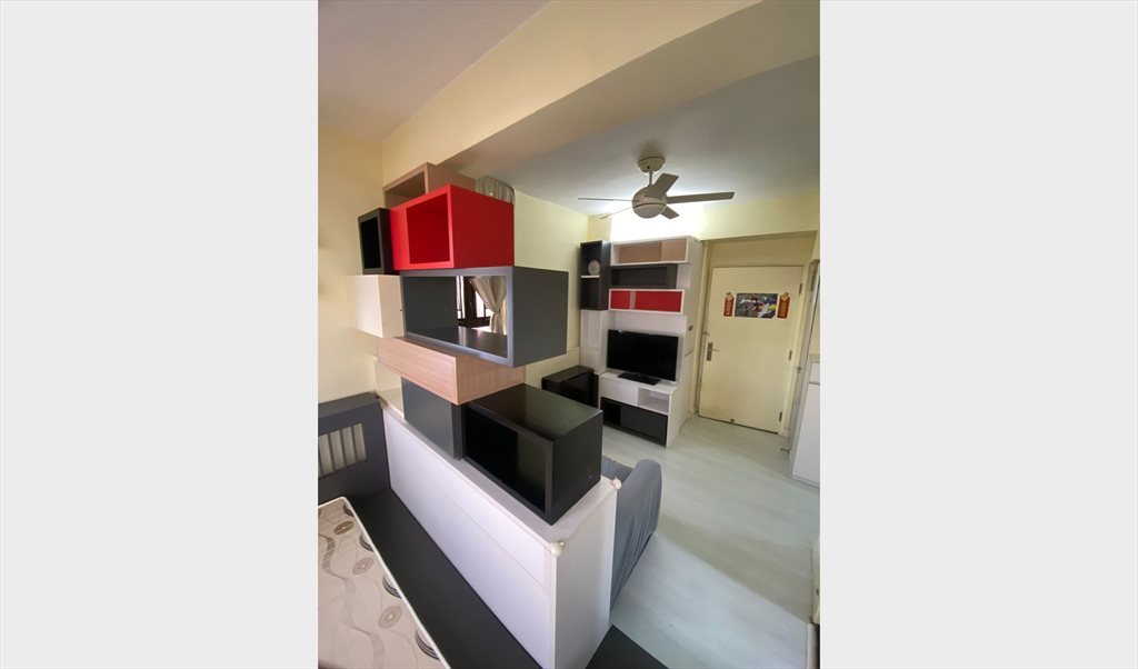 Room for rent in 干諾道西, 西營盤 - Nice & Furnished Studio Room with Sea-view for Lease - Image 3