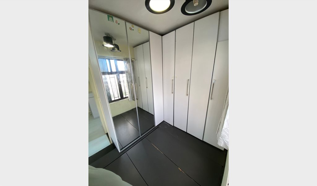 Room for rent in 干諾道西, 西營盤 - Nice & Furnished Studio Room with Sea-view for Lease - Image 5