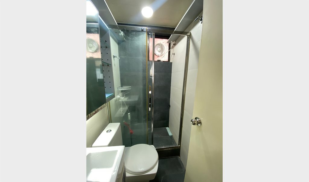 Room for rent in 干諾道西, 西營盤 - Nice & Furnished Studio Room with Sea-view for Lease - Image 7