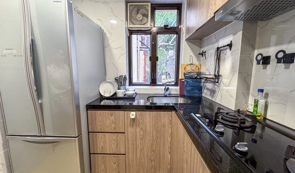 Room for rent in Wong Nai Chung Rd, Happy Valley - Cozy Room with lots of Natural Sunlight - Image 5