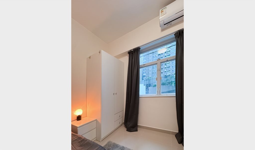 Room for rent in Caine Rd, Central - Snug and Comfortable room in Mid Levels - Image 2
