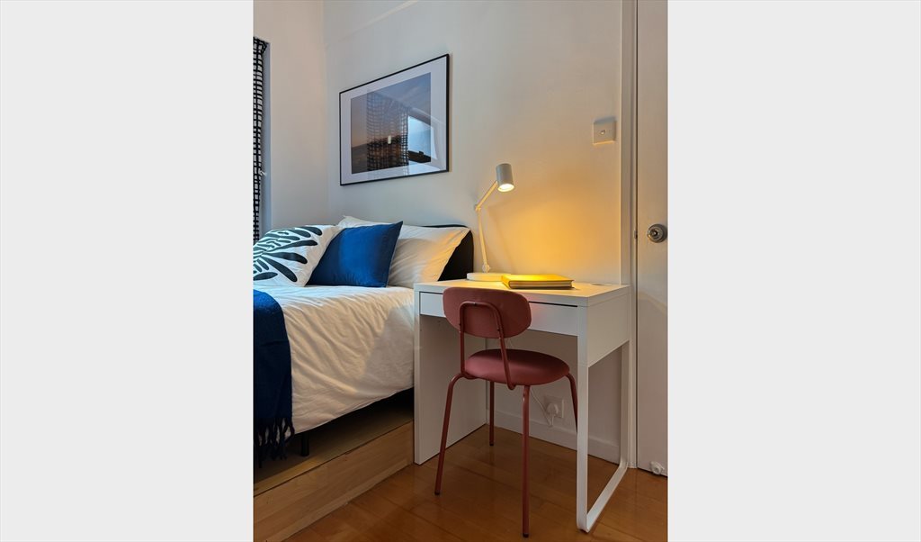 Room for rent in Fung Fai Terrace, Happy Valley - Spacious room filled with Natural Sunlight, Exclusive Rooftop Access, Happy Valley - Image 4