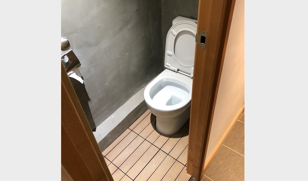 Room for rent in 京士頓街, 銅鑼灣 - Single Bed STYLISH Room, including furniture , Utilities, wifi - Image 6