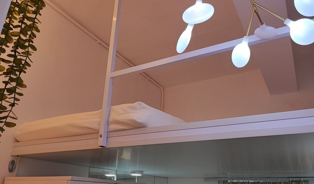 Room for rent in 漆咸道南, 油麻地 - No agent fee. New refurb shared apartment room with separate terrace in Hung Hom 50-90fts - Image 4