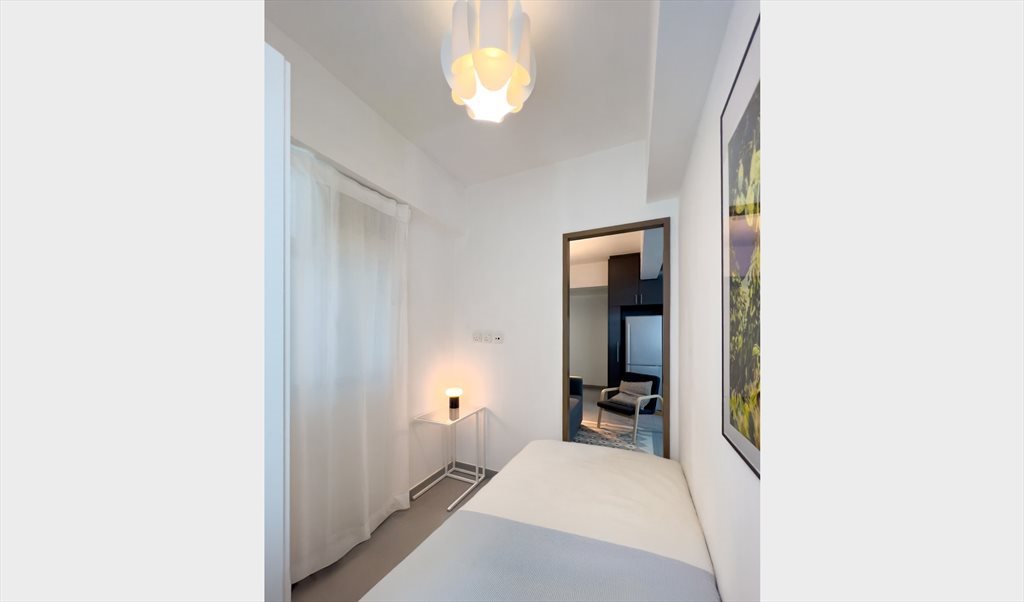 Room for rent in Des Voeux Rd West, Sai Ying Pun - Furnished Room in Sai Ying Pun - From a Month - Image 2