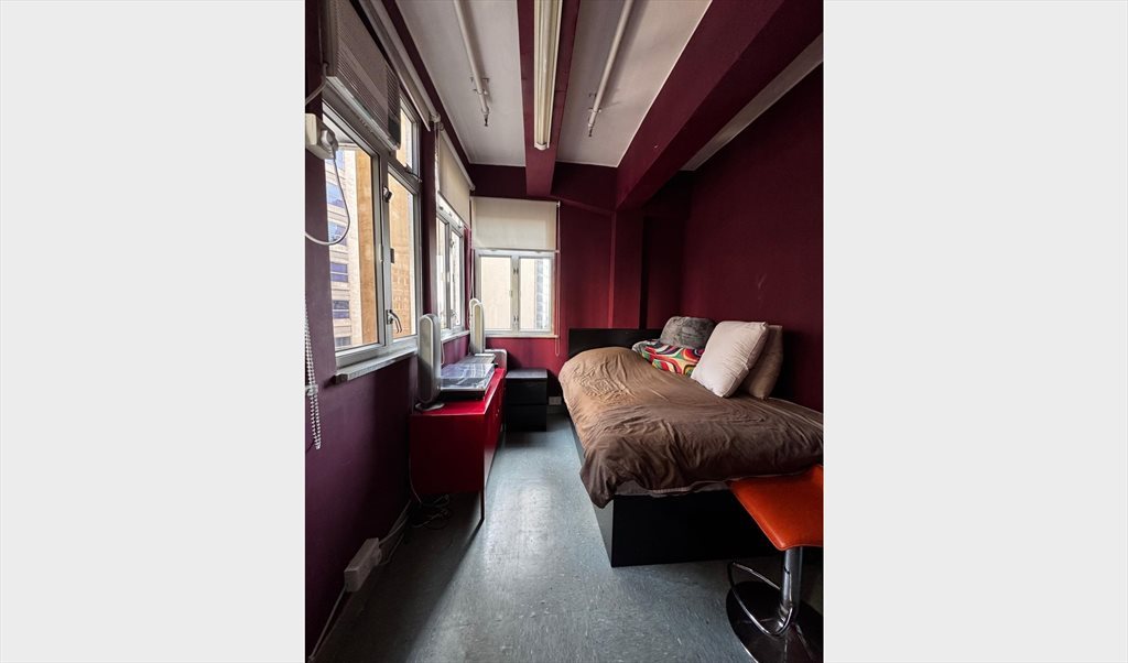 Room for rent in Wing Lok St, Sheung Wan - This apartment is available NOV 1-JUNE 30 - Image 5