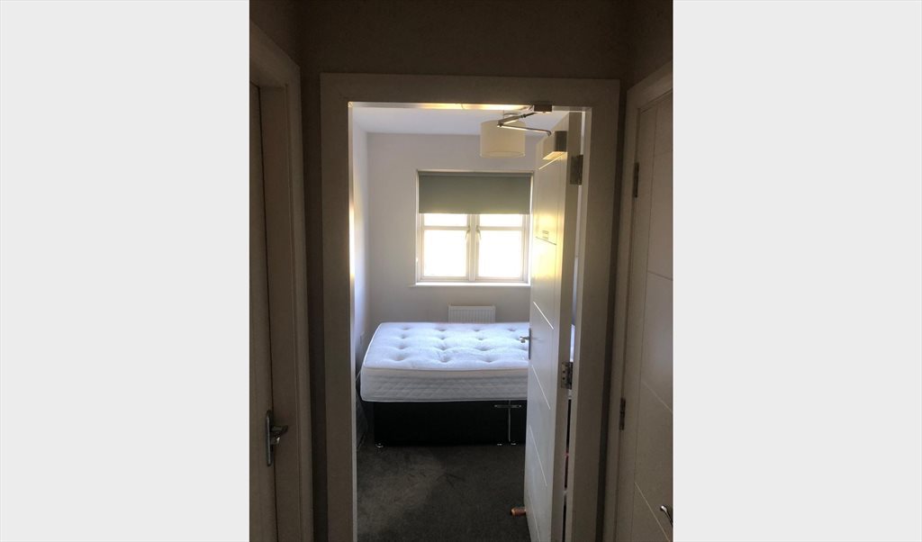 Room to rent in Castlegrange Court, Castaheany - Single Room in D15 - Image 5