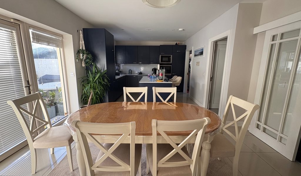 Room to rent in Ashe Grove, Brackenstown - VAGA DISPONÍVEL – SUÍTE - Image 7