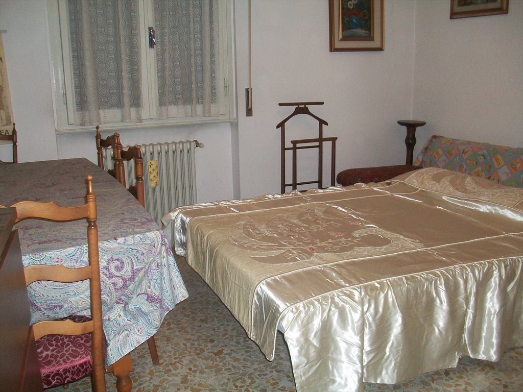 Stanze e Posti Letto in Affitto - Via Luciano Manara, Sesto Fiorentino - affitto bella stanza | Roomgo - Image 4