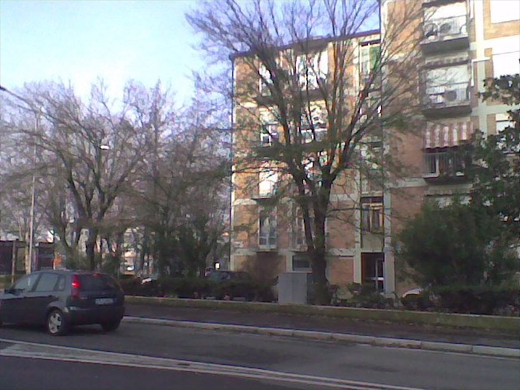 Stanze e Posti Letto in Affitto - Via Cassino, Ravenna Seconda - Affittasi stanza singola | Roomgo - Image 2