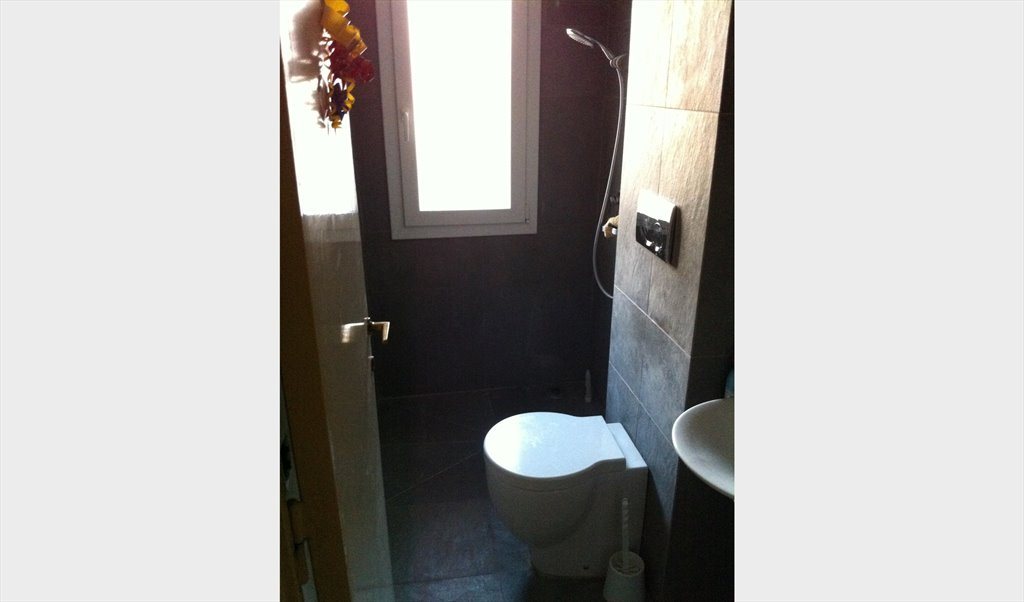 Stanze e Posti Letto in Affitto - Via Felice Prinetti, Pisa - Affitto a studentesse o lavoratrici | Roomgo - Image 5