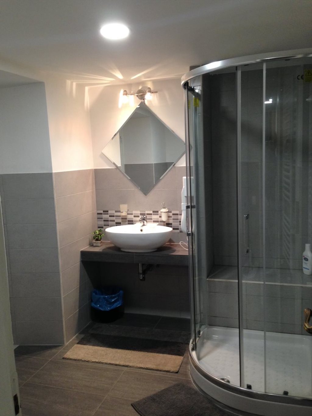 Stanze e Posti Letto in Affitto - Via Napoleone III, I Municipio - Stanza Roma Centro | Roomgo - Image 2