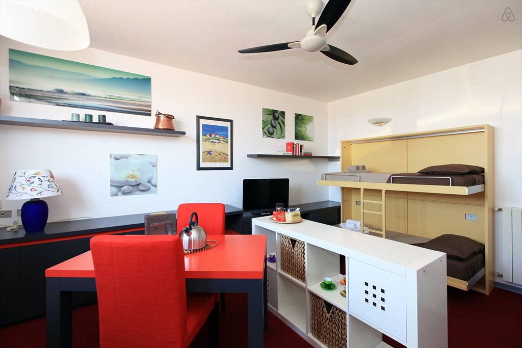 Stanze e Posti Letto in Affitto - Via Ruggero Bonghi, Porta Ticinese-Vigentino-Gratosoglio - Studio  35 mq near  Bocconi - NABA | Roomgo - Image 2