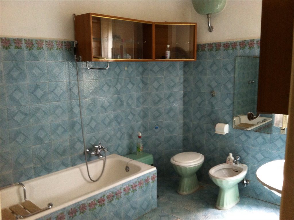 Stanze e Posti Letto in Affitto - Via Enrico Bondi, XVIII Municipio - Affitto camere a studenti e lavoratrici in zona Montespaccato | Roomgo - Image 4