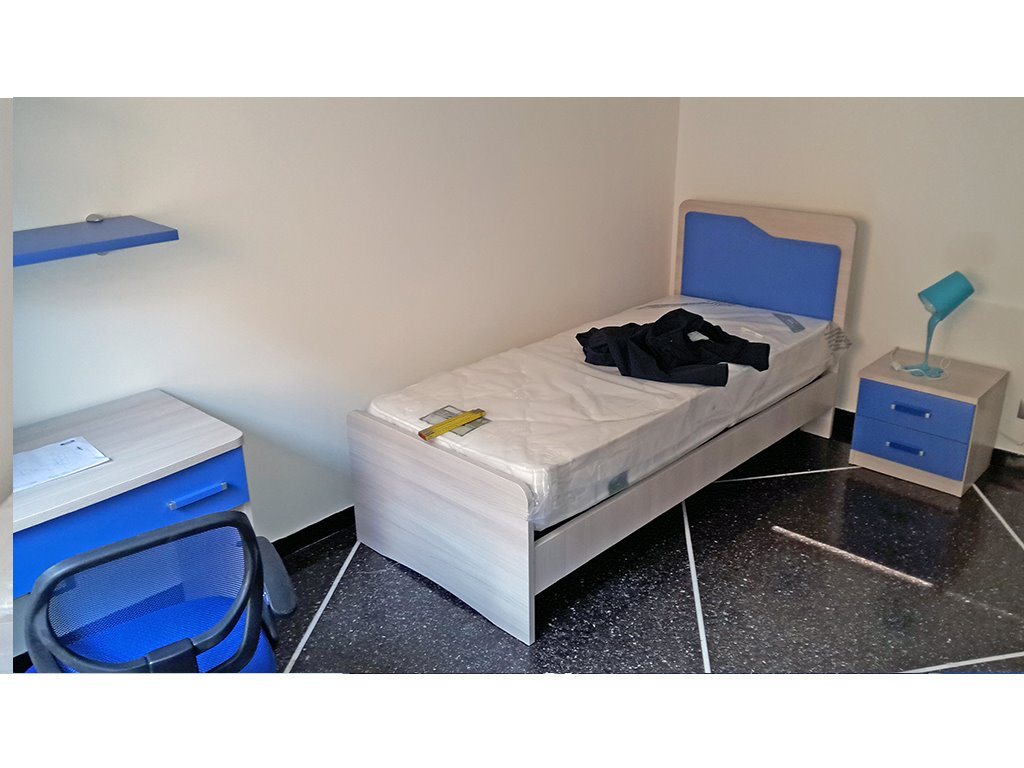 Stanze e Posti Letto in Affitto - Via Donghi, Genova - Affitto camera singola a studentessa | Roomgo - Image 3