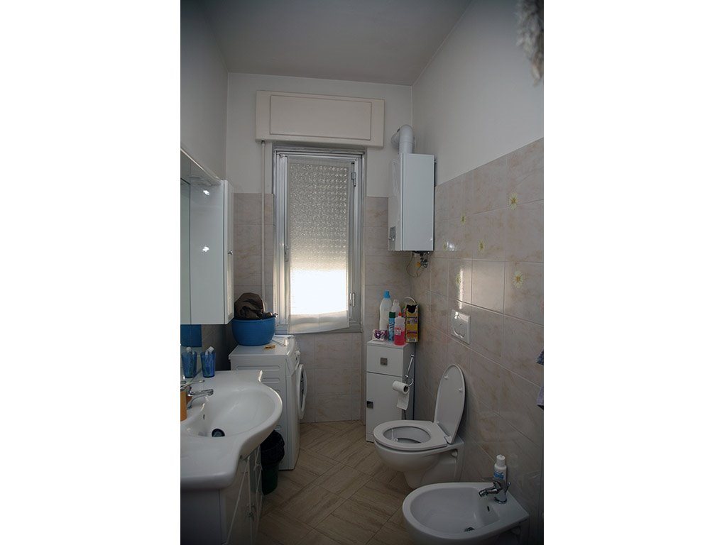 Stanze e Posti Letto in Affitto - Via Donghi, Genova - Affitto camera singola a studentessa | Roomgo - Image 7