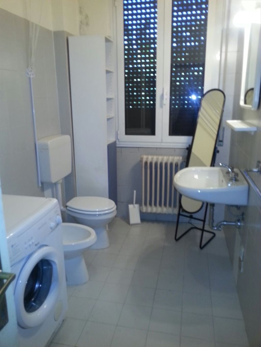 Stanze e Posti Letto in Affitto - Via Luigi Galvani, Circoscrizione Seconda - Affittasi 1 stanza a studentessa o lavoratrice referenziata | Roomgo - Image 2