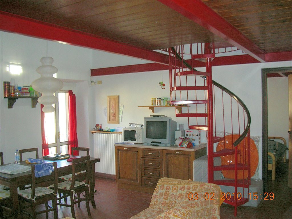 Stanze e Posti Letto in Affitto - Corso Camillo Benso Conte di Cavour, Pavia - Camere in appartamento situato in pieno centro | Roomgo - Image 2