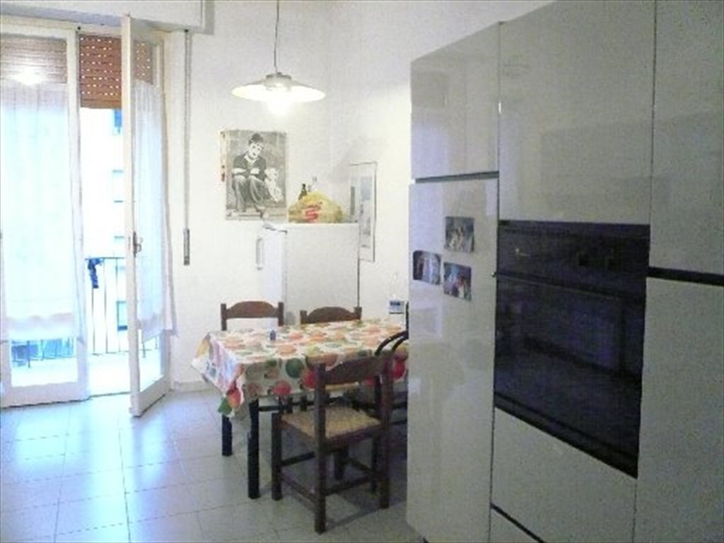 Stanze e Posti Letto in Affitto - Via Nicola Tagliaferri, Rifredi - SINGOLA 550 € incluse bollette   zona Novoli | Roomgo - Image 4