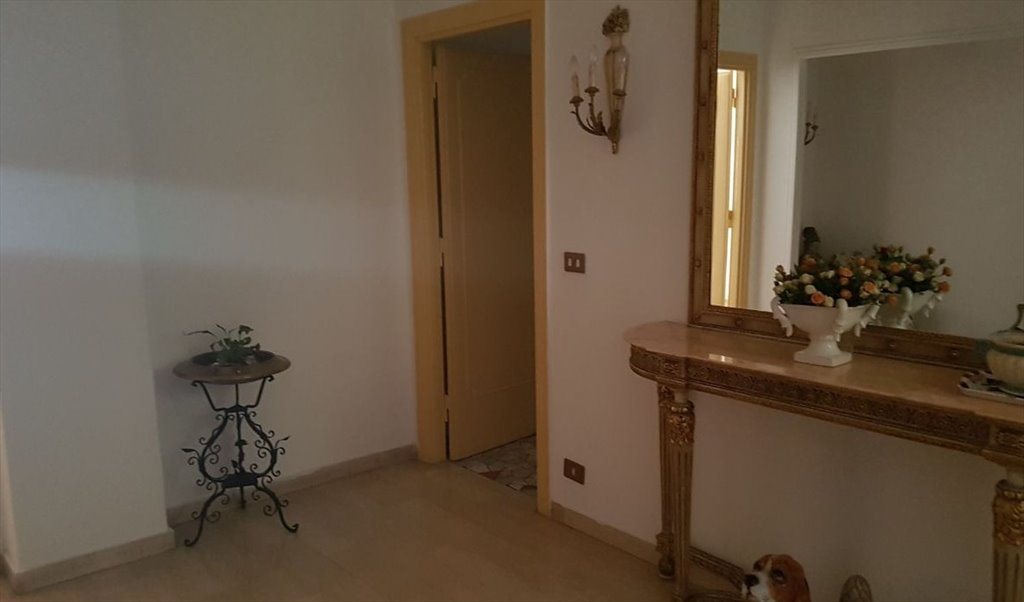 Stanze e Posti Letto in Affitto - Via Ignazio Giorgi, Roma - stanza  matrimoniale, accogliente | Roomgo - Image 2