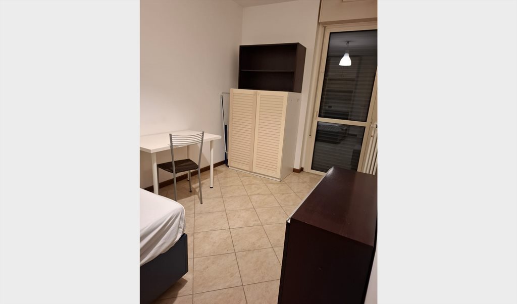 Stanze e Posti Letto in Affitto - Via del Futurismo, Porta Vittoria-Porta Romana-Rogoredo - Affitto | Roomgo - Image 7