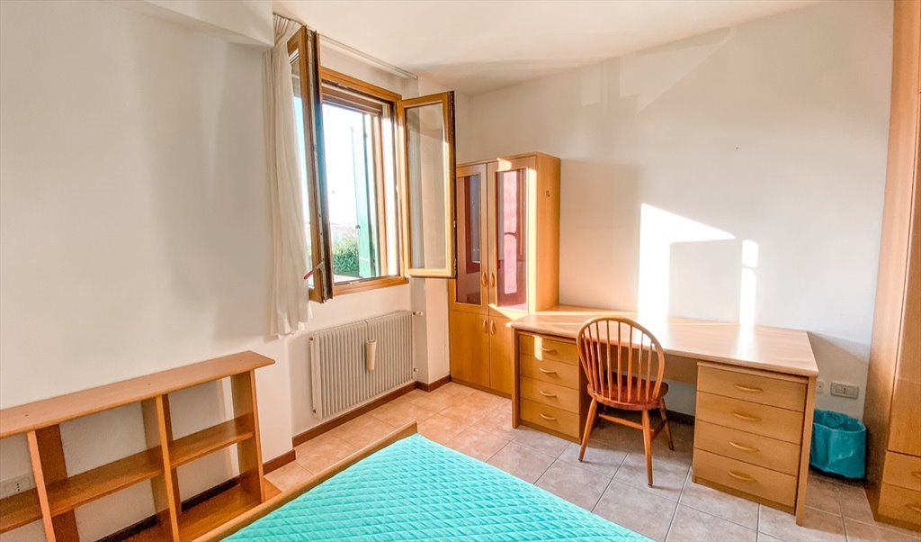 Stanze e Posti Letto in Affitto - Via Don Giovanni Bosco, Udine - Convitto per lavoratori e studenti | Roomgo - Image 2