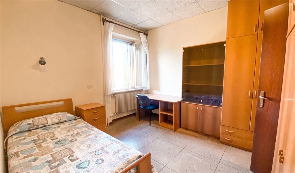 Stanze e Posti Letto in Affitto - Via Don Giovanni Bosco, Udine - Convitto per lavoratori e studenti | Roomgo - Image 6