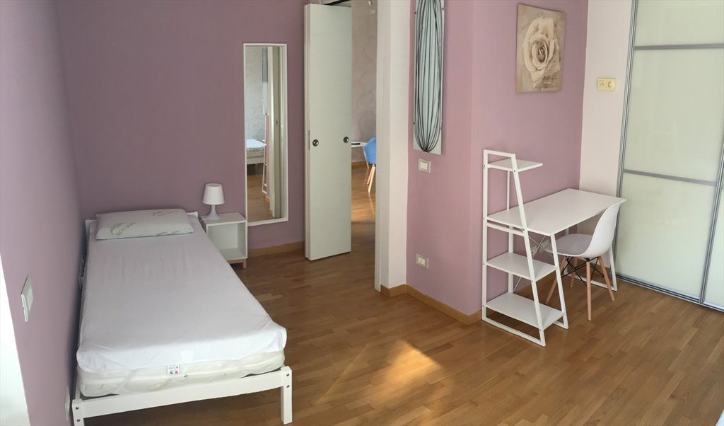 Stanze e Posti Letto in Affitto - Piazza della Trivulziana, Porta Nuova-Bovisa-Niguarda-Fulvio Testi - Appartamento con finiture di pregio, 1 stanza singola e 1 stanza doppia. | Roomgo - Image 2