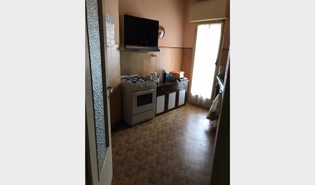 Stanze e Posti Letto in Affitto - Largo Irpinia, Roma - posto letto in camera doppia con ragazza | Roomgo - Image 4